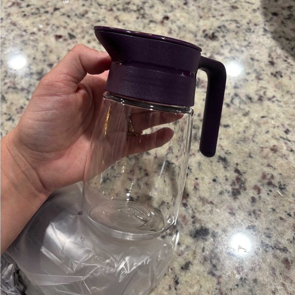 Tupperware (2) Acrylic Syrup Serving Pitchers - Picture 2 of 2